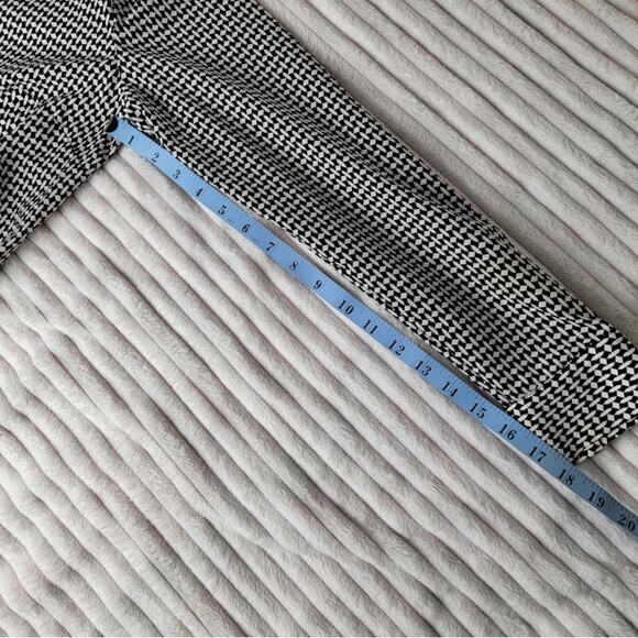 Talbots Blouse Small Black White Houndstooth Long Sleeve Work Top Career Wear - Picture 6 of 11